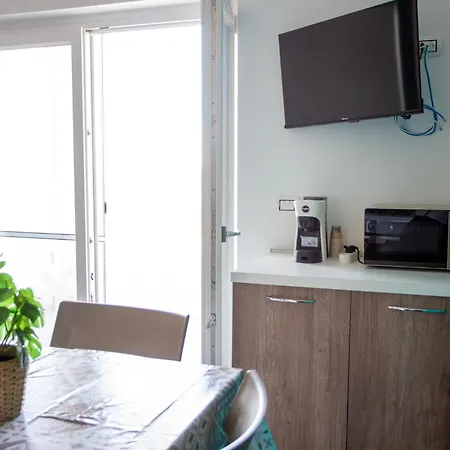 La Perla Del Golfo Apartmán *