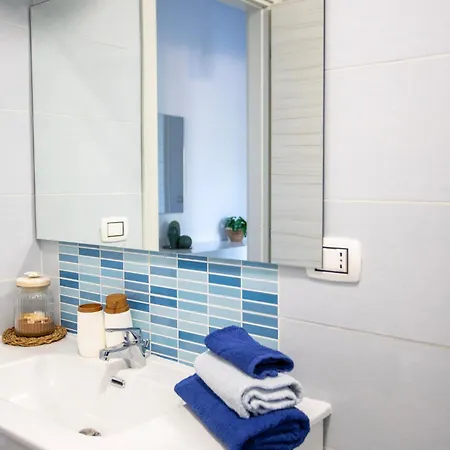 La Perla Del Golfo Apartmán *